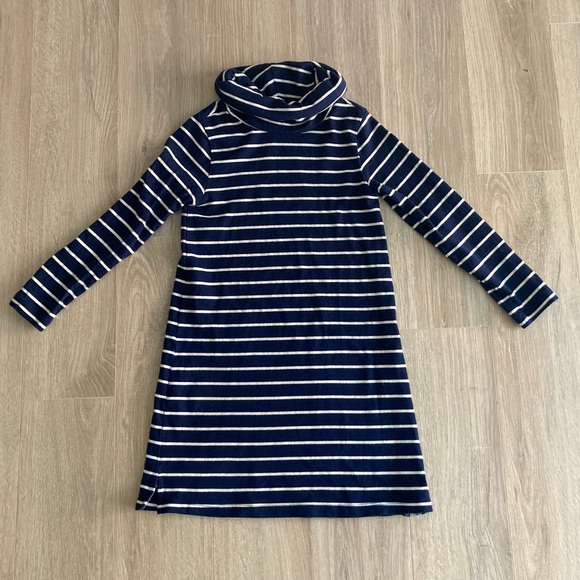 Vineyard Vines Other - Vineyard Vines Girls' Break Stripe Cowl Neck Dress - Size M